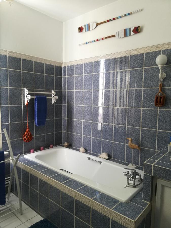 Le Coq En Pate Bed and Breakfast Romilly-sur-Seine Eksteriør billede