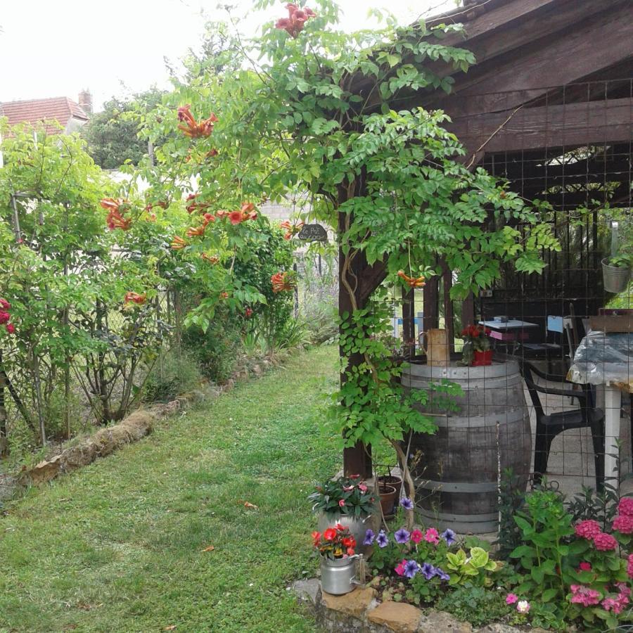 Le Coq En Pate Bed and Breakfast Romilly-sur-Seine Eksteriør billede